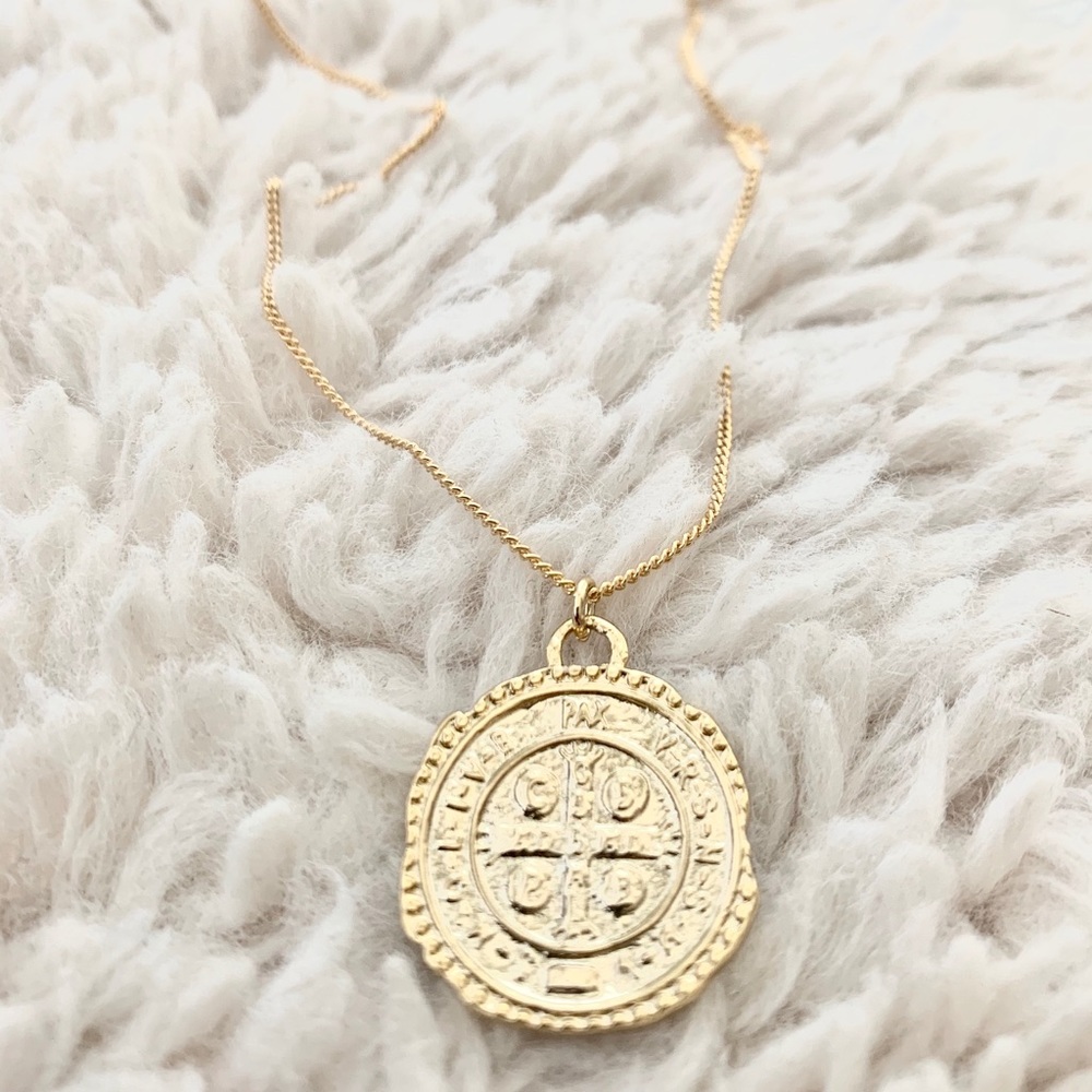 Vintage coin pendant necklace